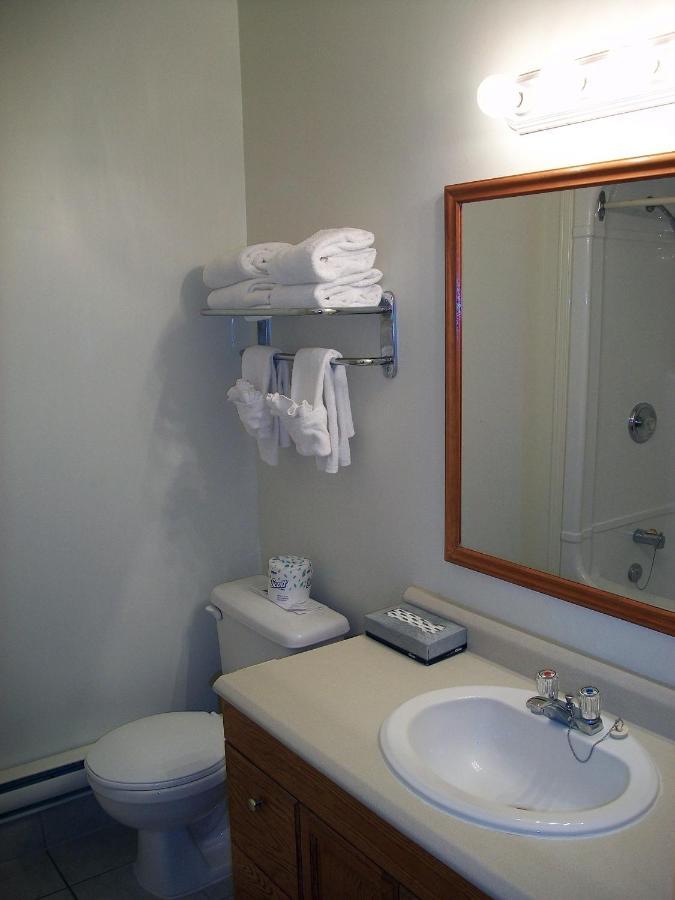 Howard Johnson By Wyndham Lindsay Camera foto